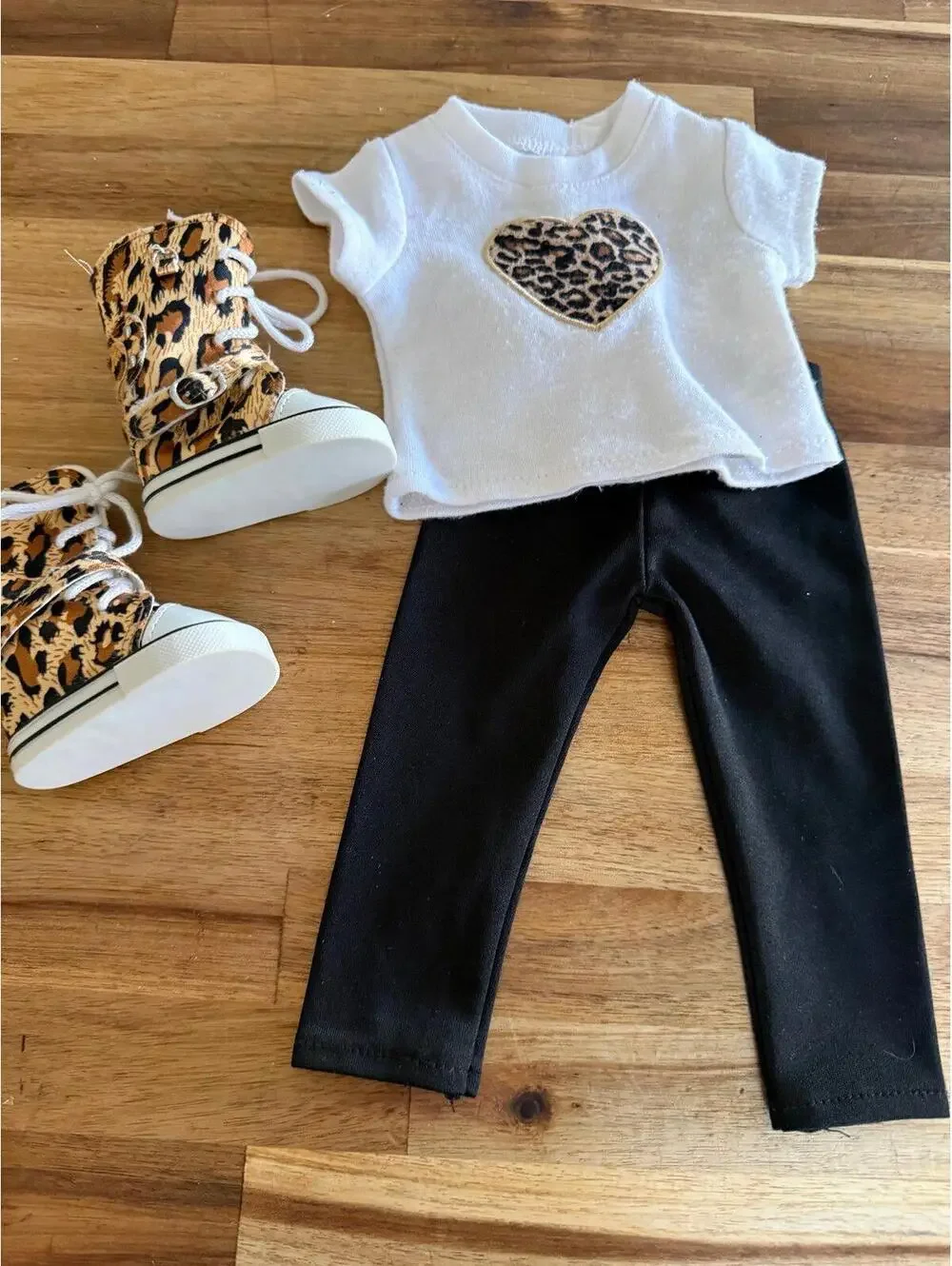 Fit for AG Unbranded heart leopard heart outfit boots A892